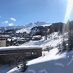 شقة Luxueux Skis Aux Pieds, Jacuzzi Privatif كورشوفيل