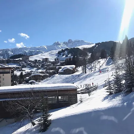 아파트 Luxueux Skis Aux Pieds, Jacuzzi Privatif 쿠쉐벨